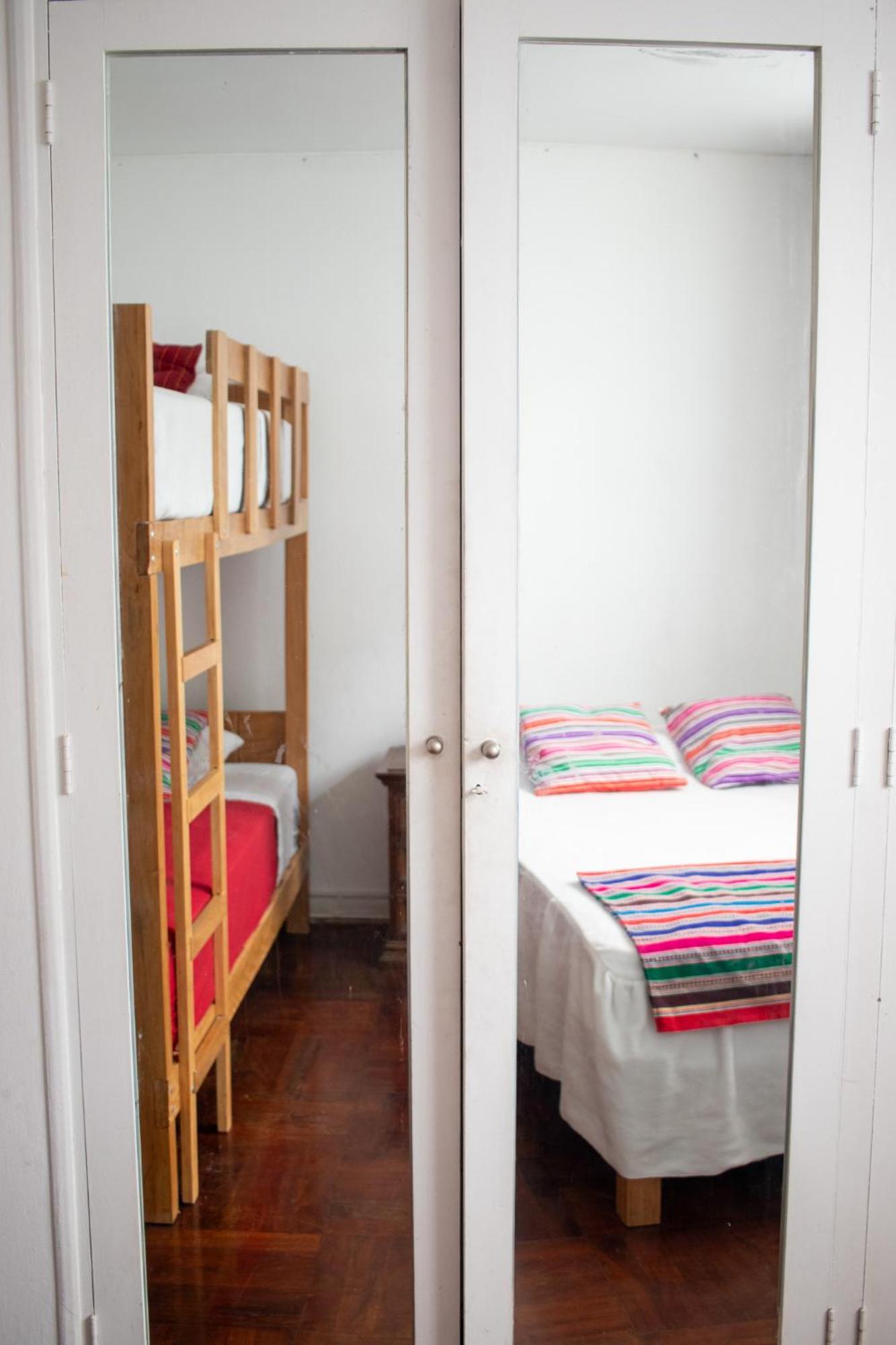 Temazcal Hostel Лима Экстерьер фото