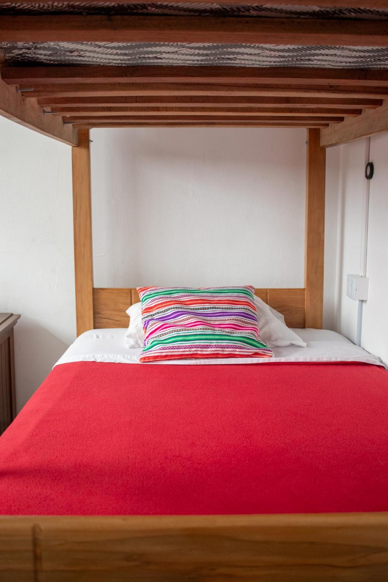 Temazcal Hostel Лима Экстерьер фото